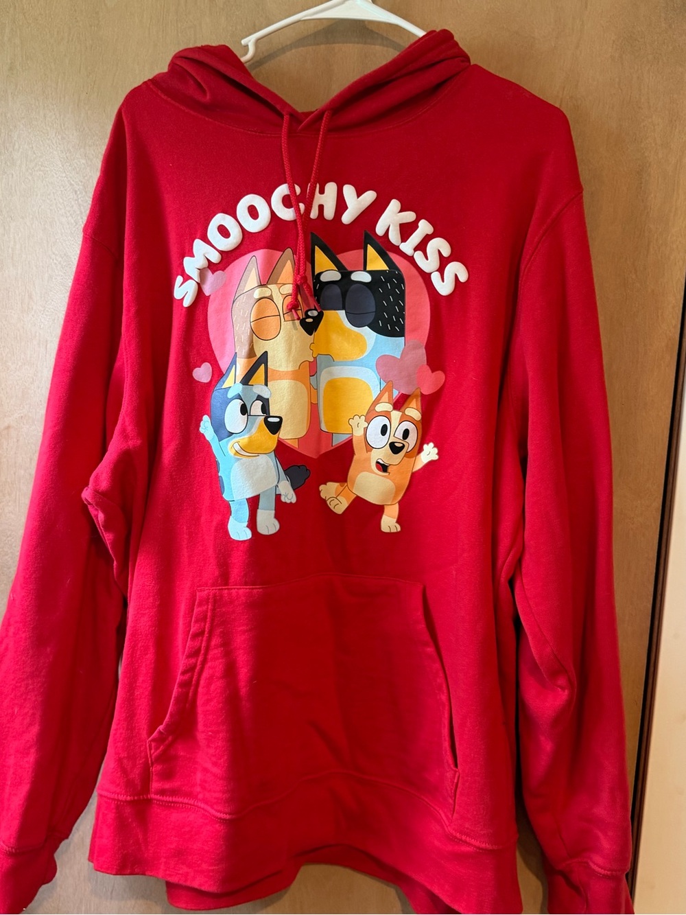 Red 'Smoochy Kiss' Cartoon Graphic Hoodie
